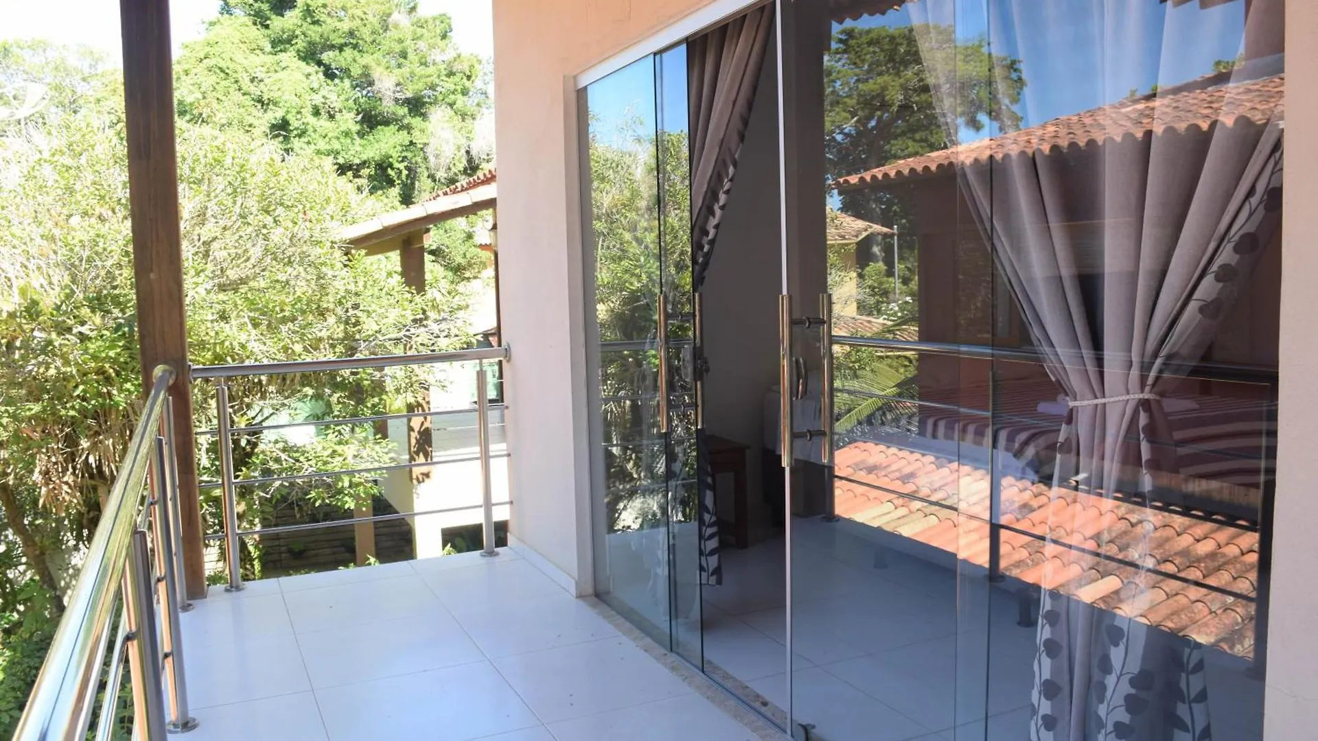 Suite Com Banheiro Privativo, Ar-Condicionado A 5 Minutos Da Praia! Porto Seguro Accommodatie bij particulieren
