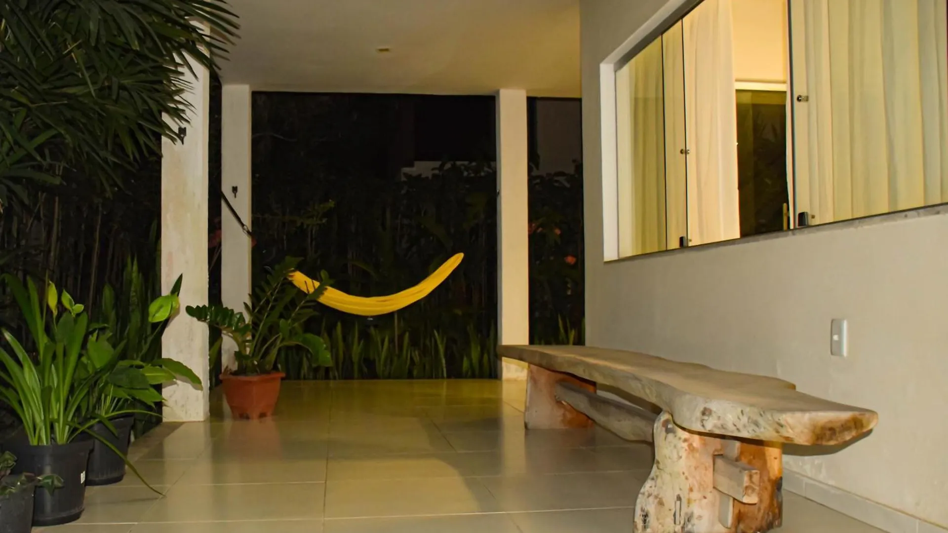 Suite Com Banheiro Privativo, Ar-Condicionado A 5 Minutos Da Praia! Porto Seguro Accommodatie bij particulieren