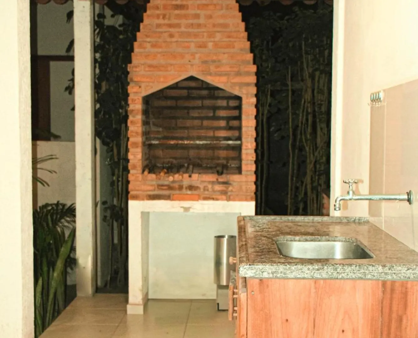 Suite Com Banheiro Privativo, Ar-Condicionado A 5 Minutos Da Praia! Porto Seguro 0*,